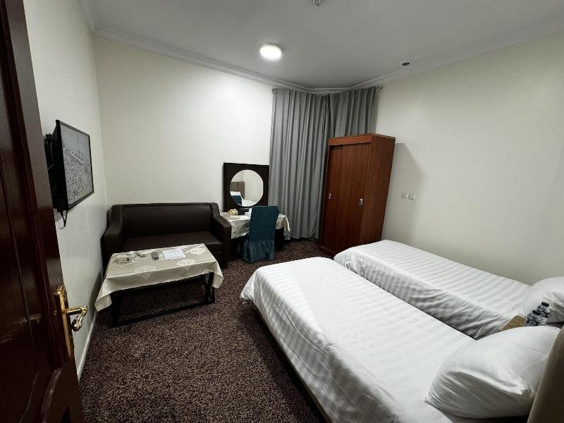 Sidrathul Aaliya Hotel - Oda