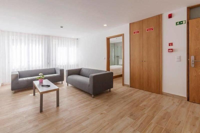 Central Suites - Lobi