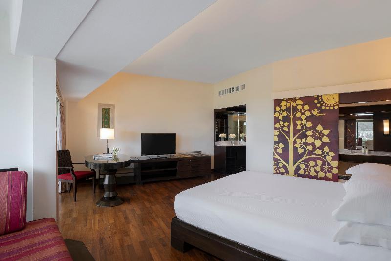 Pullman Phuket Karon Beach Resort - Oda