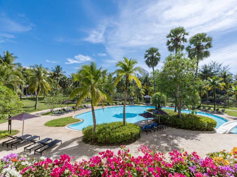 Pullman Phuket Karon Beach Resort - Havuz