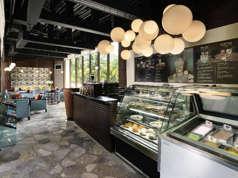 Pullman Phuket Karon Beach Resort - Restoran