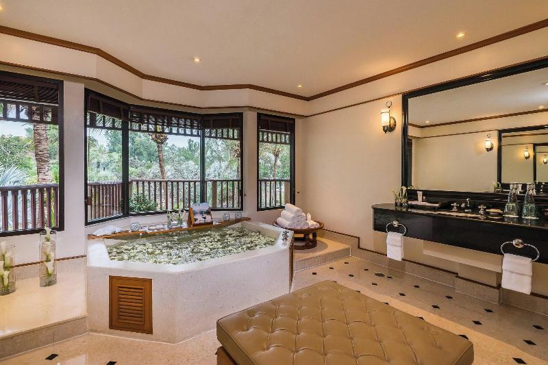 JW Marriott Phuket Resort & Spa - Oda
