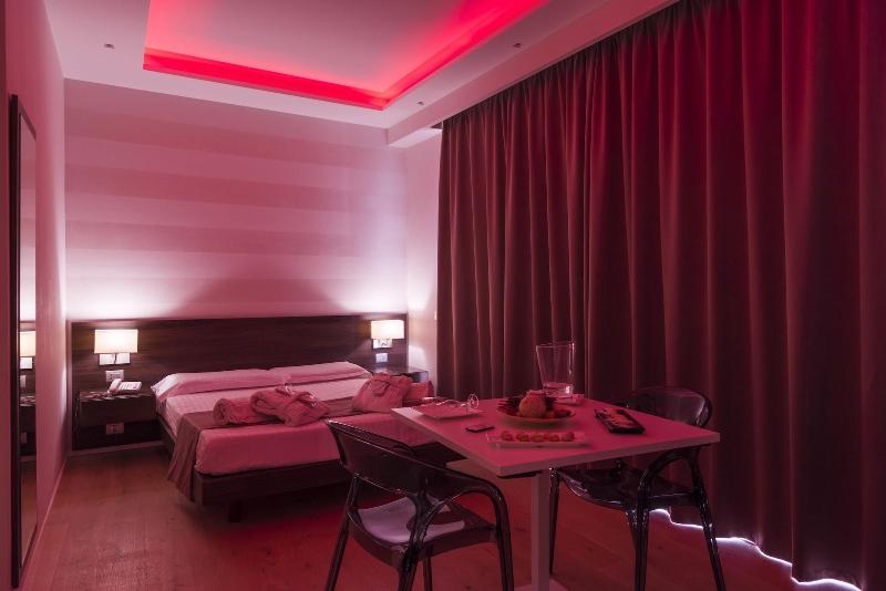 Grand Hotel Biffy - Oda