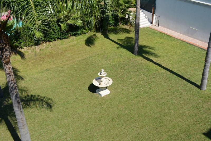 Castelvetere Hotel - Genel
