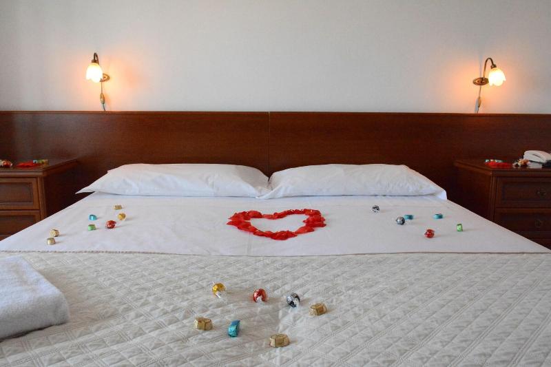 Castelvetere Hotel - Oda