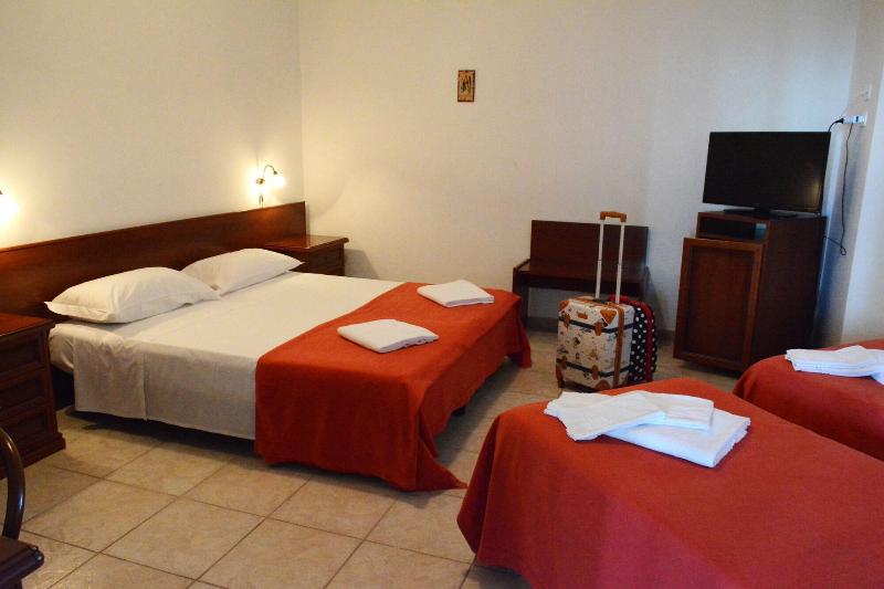 Castelvetere Hotel - Oda