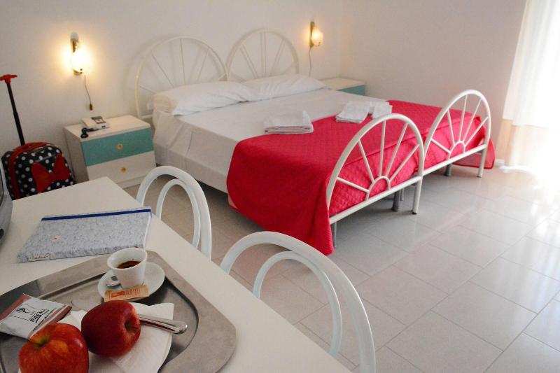 Castelvetere Hotel - Oda