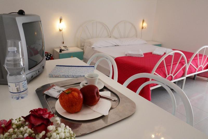 Castelvetere Hotel - Oda