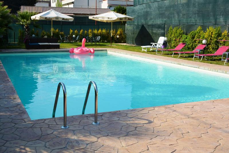 Castelvetere Hotel - Havuz