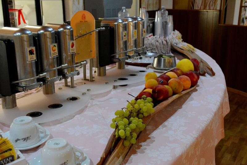 Castelvetere Hotel - Restoran