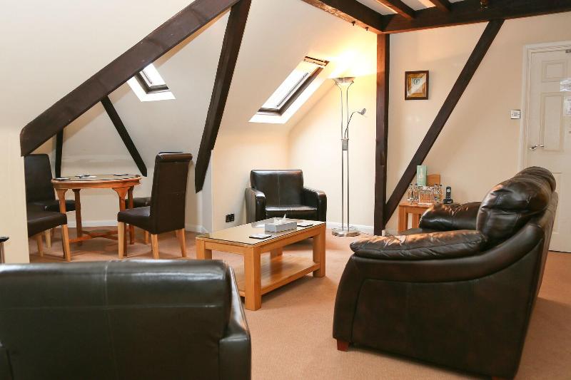 Millfields Hotel - Oda
