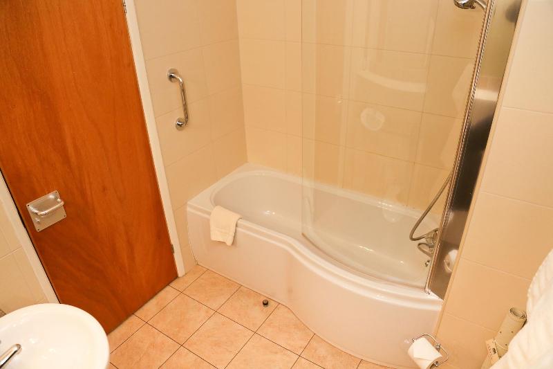 Millfields Hotel - Oda