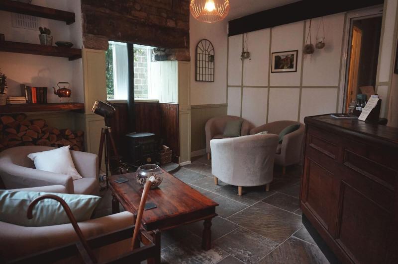 Weavers Guest House - Lobi
