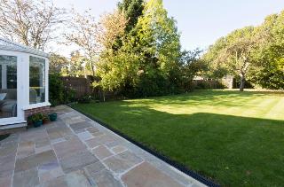 Leafy Suburban Bed & Breakfast fotoÄŸrafÄ±