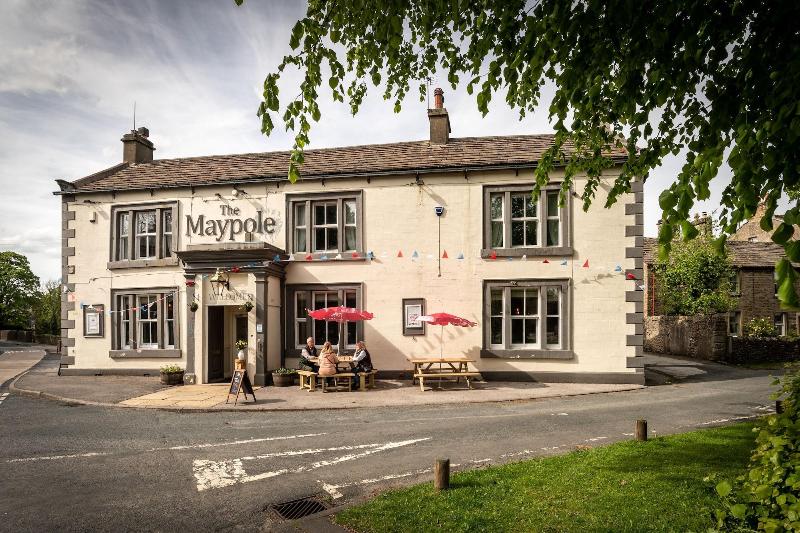 The Maypole Inn - Genel