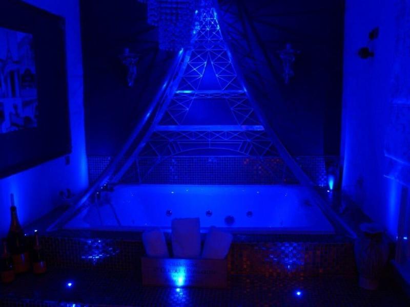 St Hildas Boutique - Oda
