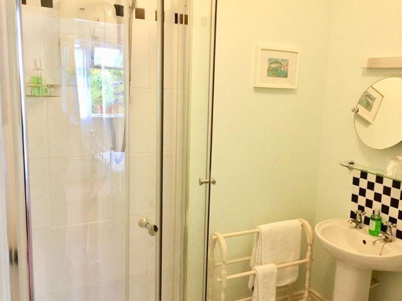 Derrin Guest House - Oda