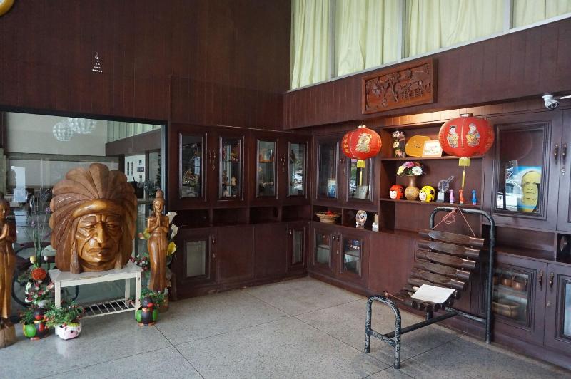 Supak Hotel - Lobi
