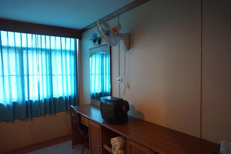 Supak Hotel - Oda
