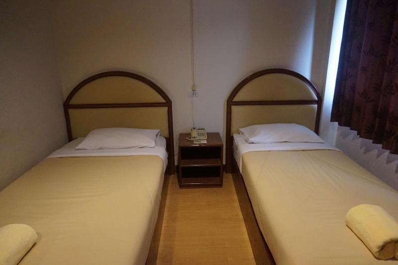 Supak Hotel - Oda