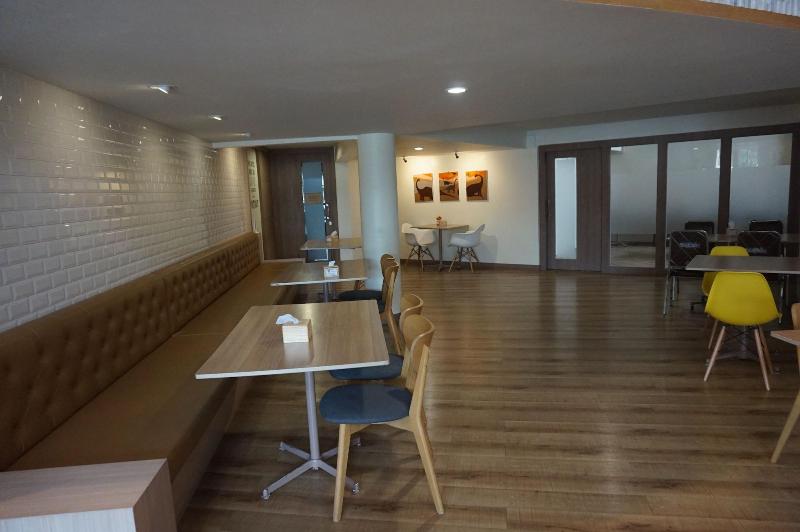 Supak Hotel - Restoran