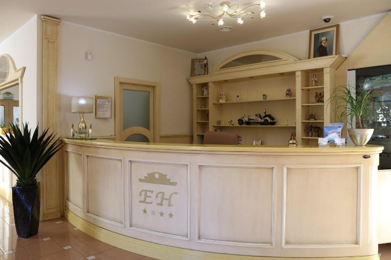Elia Hotel - Lobi