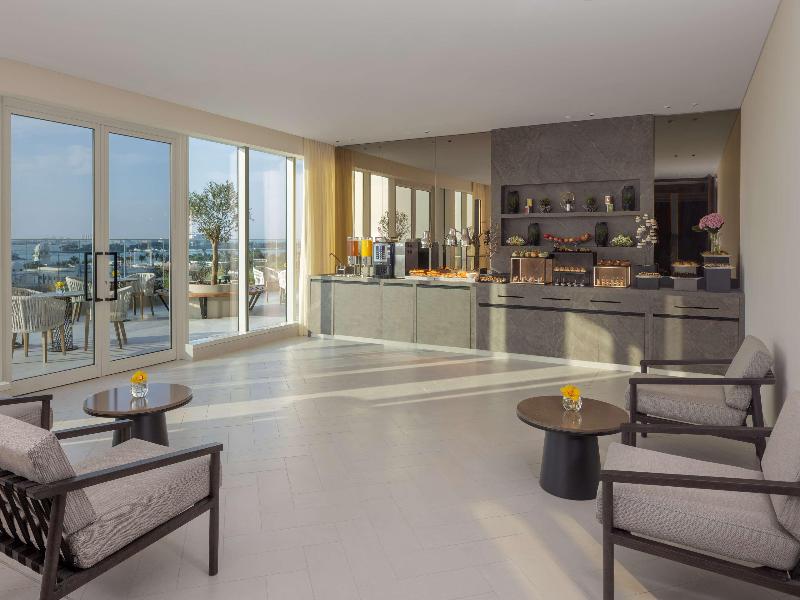 Avani Plus Palm View Dubai Hotel and Suites - Toplantı