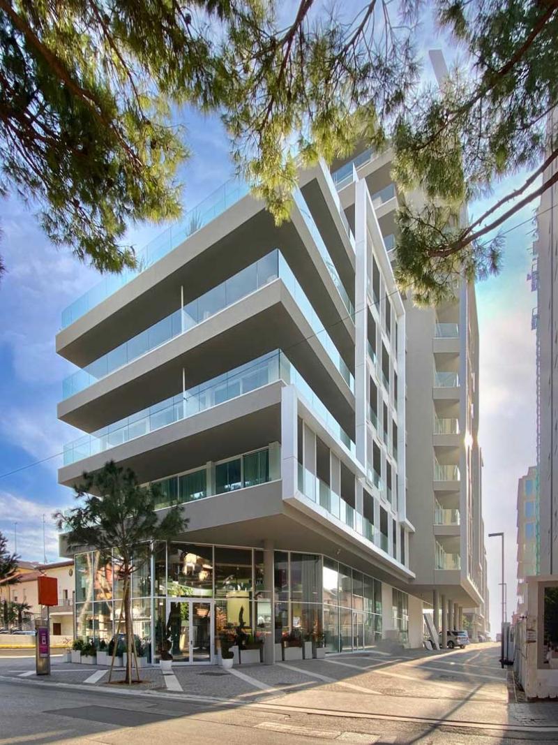 J44 Lifestyle Hotel - Genel