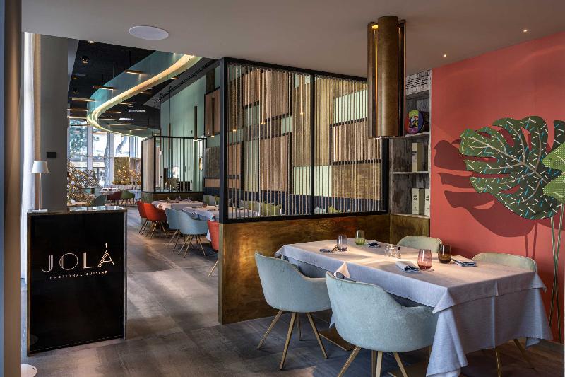 J44 Lifestyle Hotel - Restoran