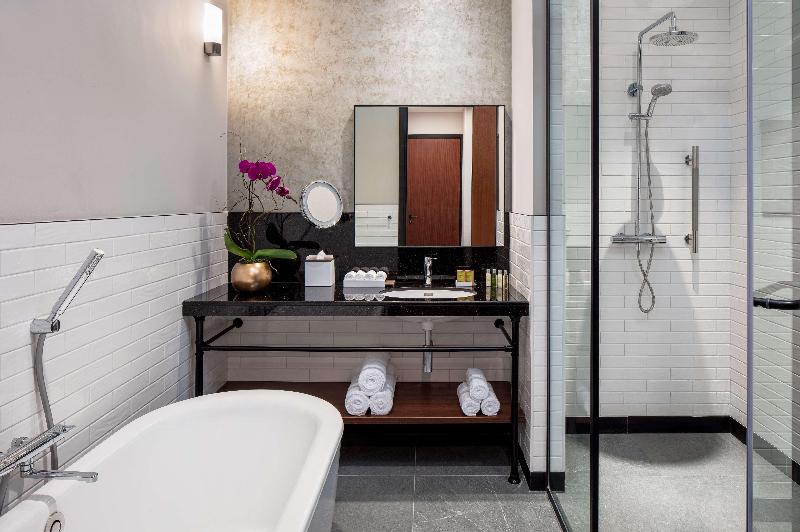 DoubleTree by Hilton Dubai M Square - Oda