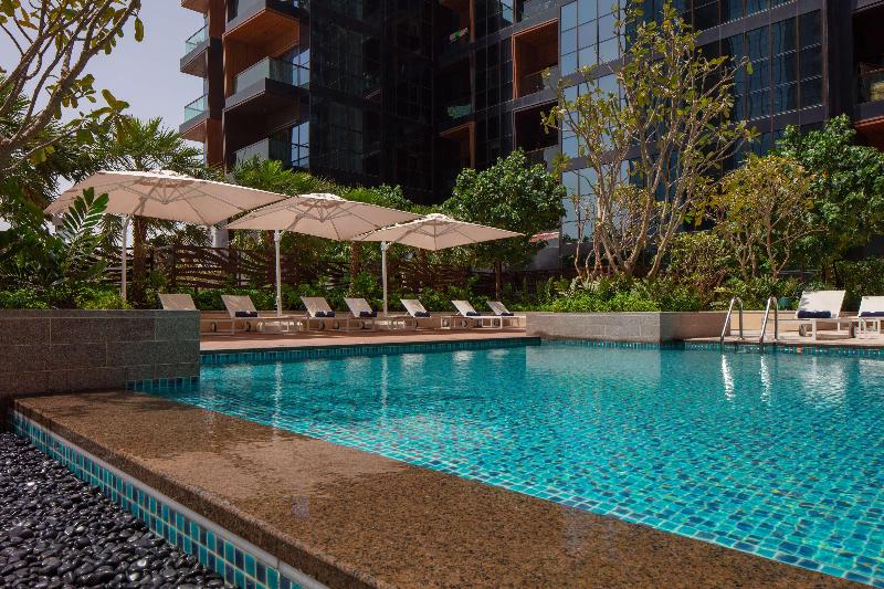 DoubleTree by Hilton Dubai M Square - Havuz
