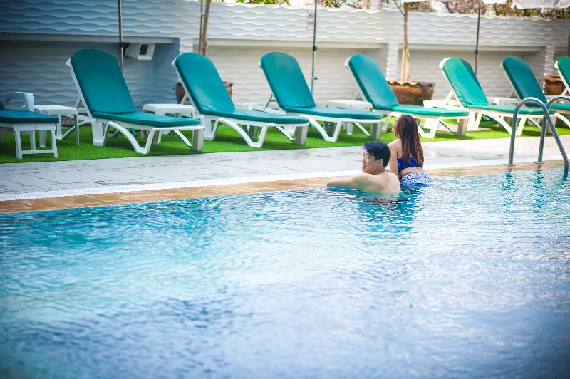 Empress Hotel Chiang Mai - Havuz