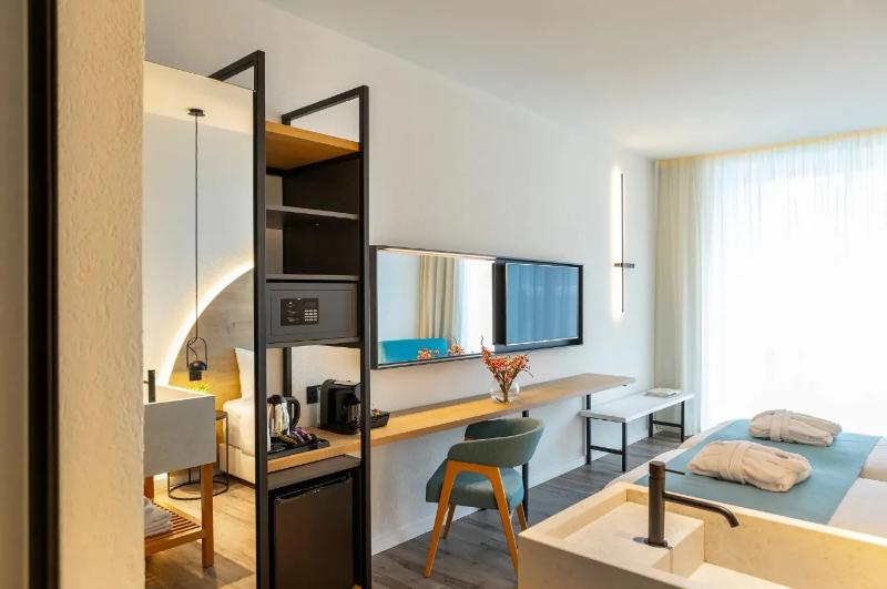 Flamingo Paradise Beach Hotel (Adults Only) - Oda