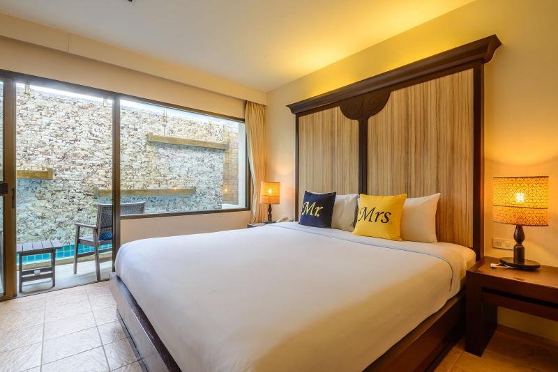 Patong Lodge Hotel - Oda