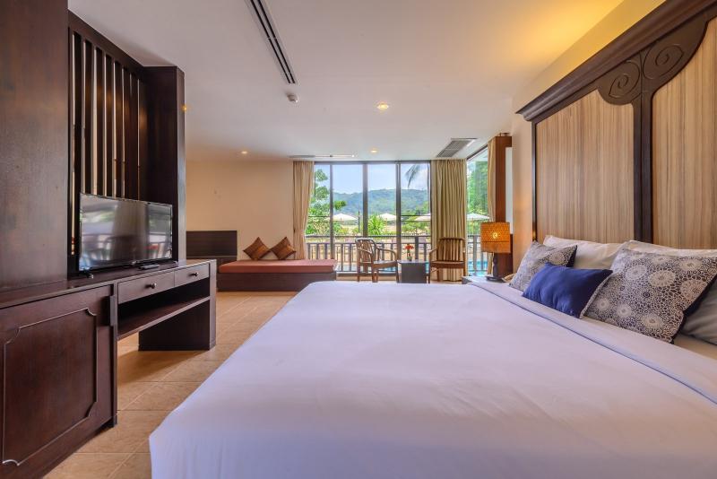 Patong Lodge Hotel - Oda