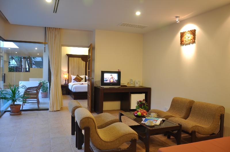 Patong Lodge Hotel - Oda