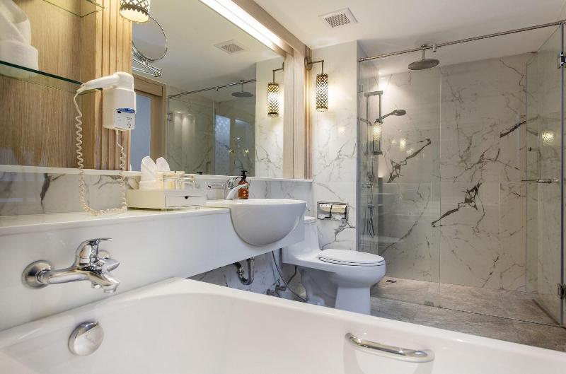 Katathani Phuket Beach Resort - Oda
