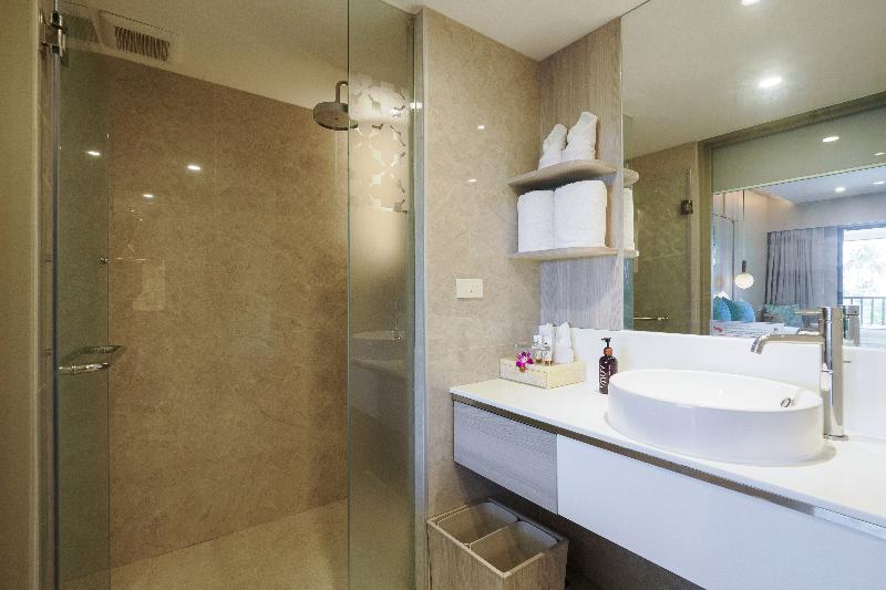 Katathani Phuket Beach Resort - Oda