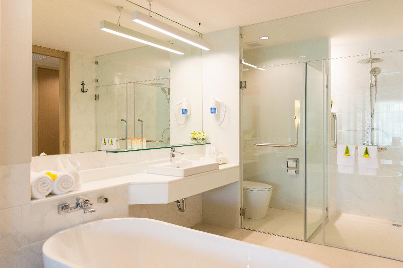 Katathani Phuket Beach Resort - Oda
