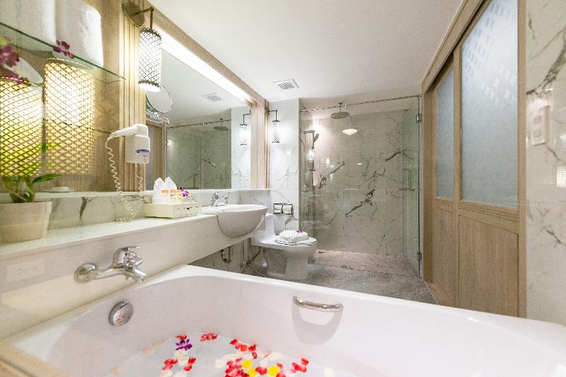 Katathani Phuket Beach Resort - Oda