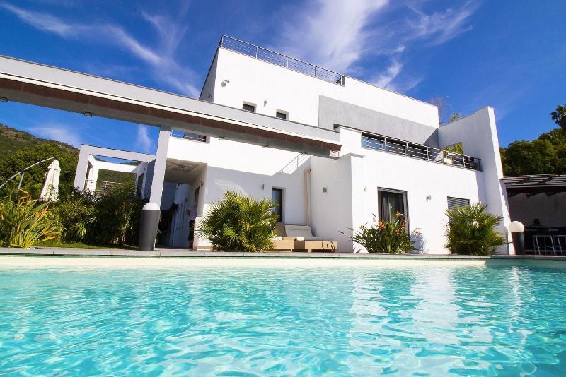 La Villa Louancelie - Genel
