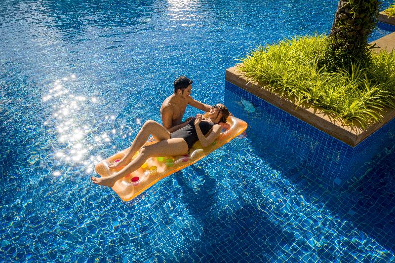 Holiday Inn Resort Phuket Patong - Havuz