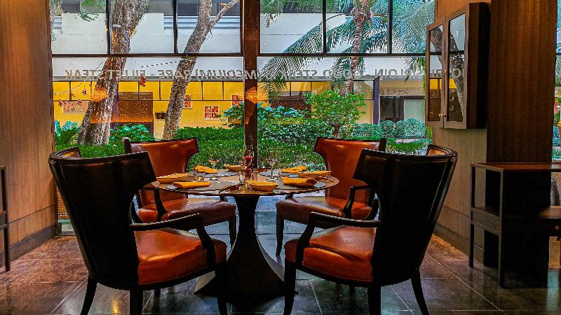Holiday Inn Resort Phuket Patong - Restoran