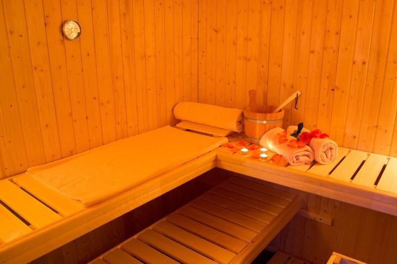 Home Hotel - Aktivite