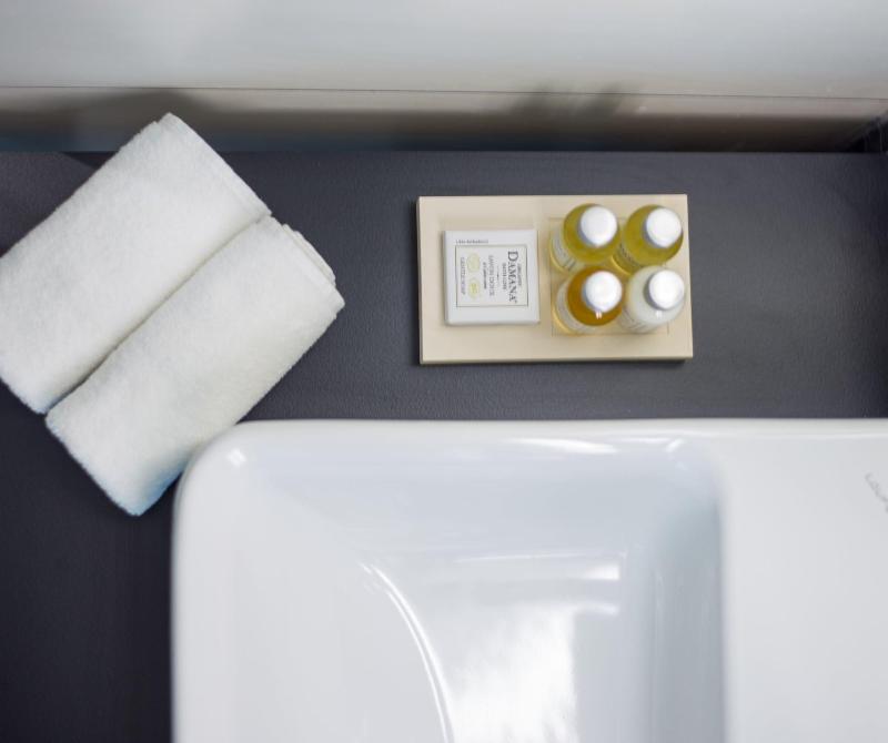 Aura Hotel - Adults Only - Oda