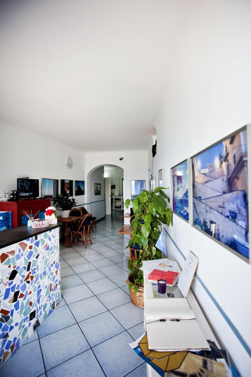 Hotel Villa Iulia - Lobi