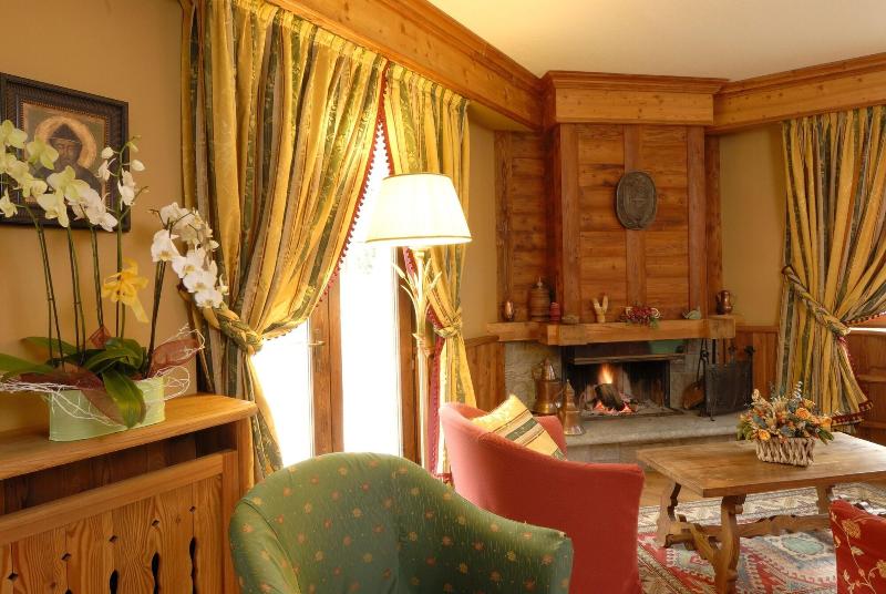 Hotel De Champoluc - Lobi