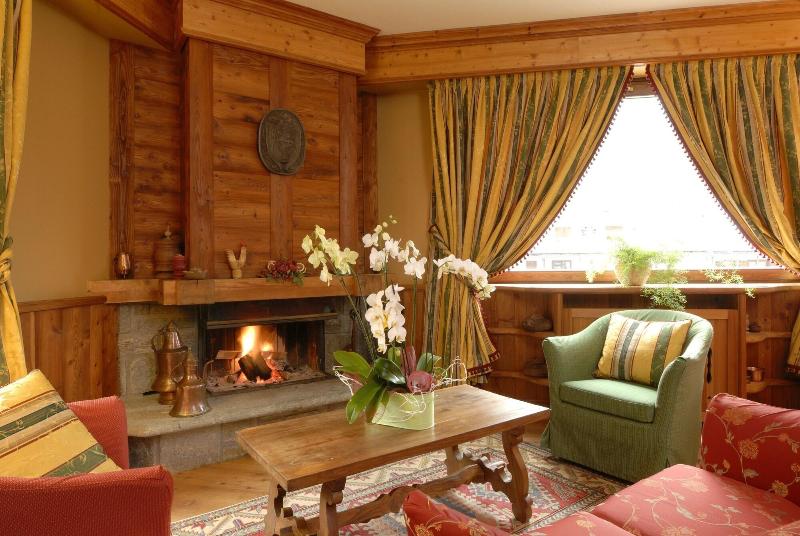 Hotel De Champoluc - Lobi