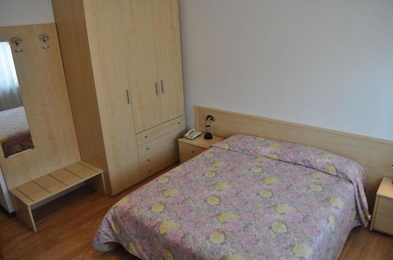 Hotel Piol - Oda