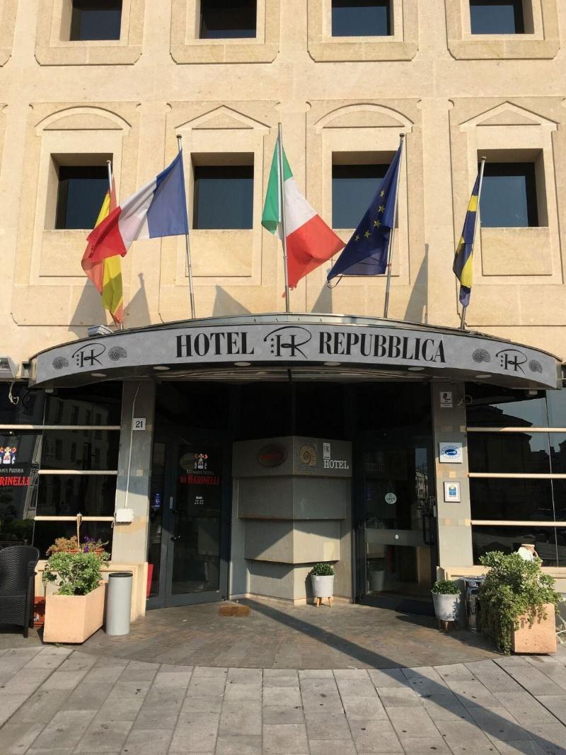 Hr Hotel - Genel